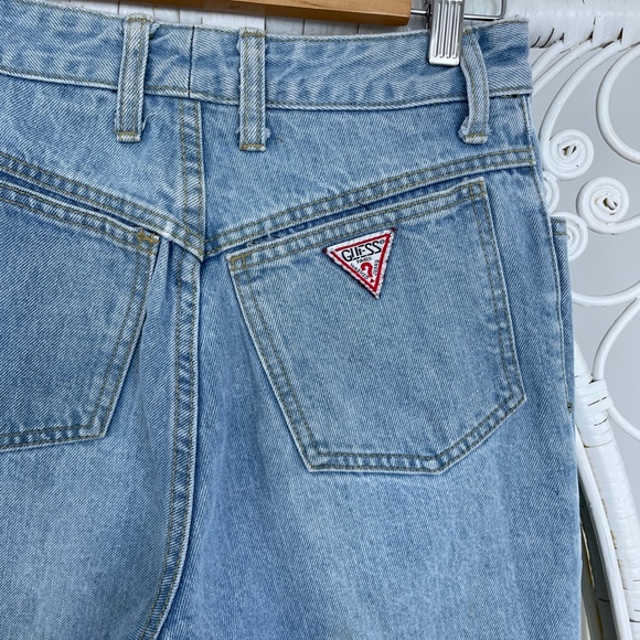 VTG Guess high waist mom jeans - Picture 6 of 11